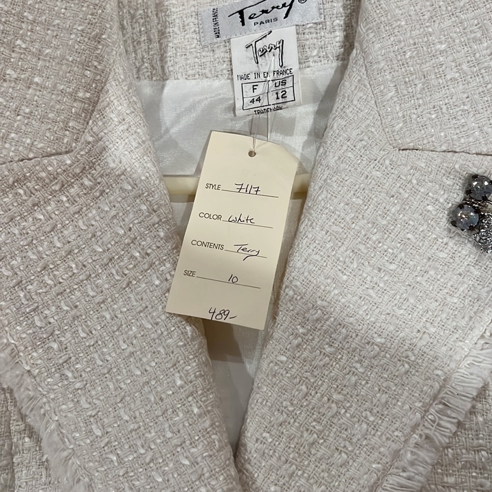 Jacket - Picture 6 of 11